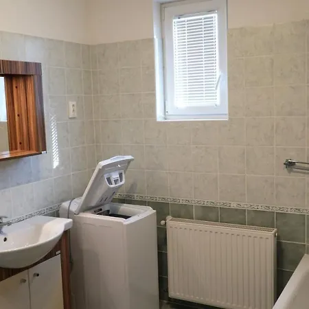 Agnes Apartman Lejlighed *
